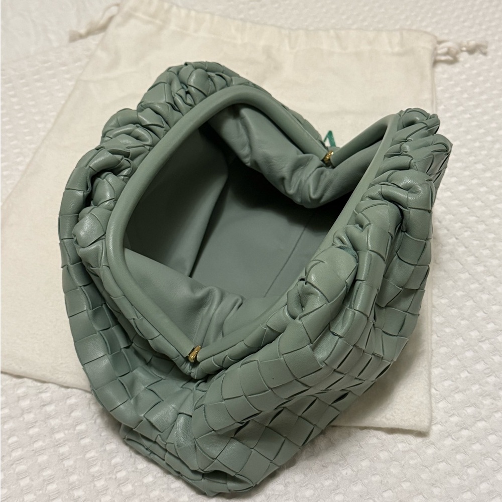 Bottega Veneta Intrecciato Pouch - Picture 7 of 9